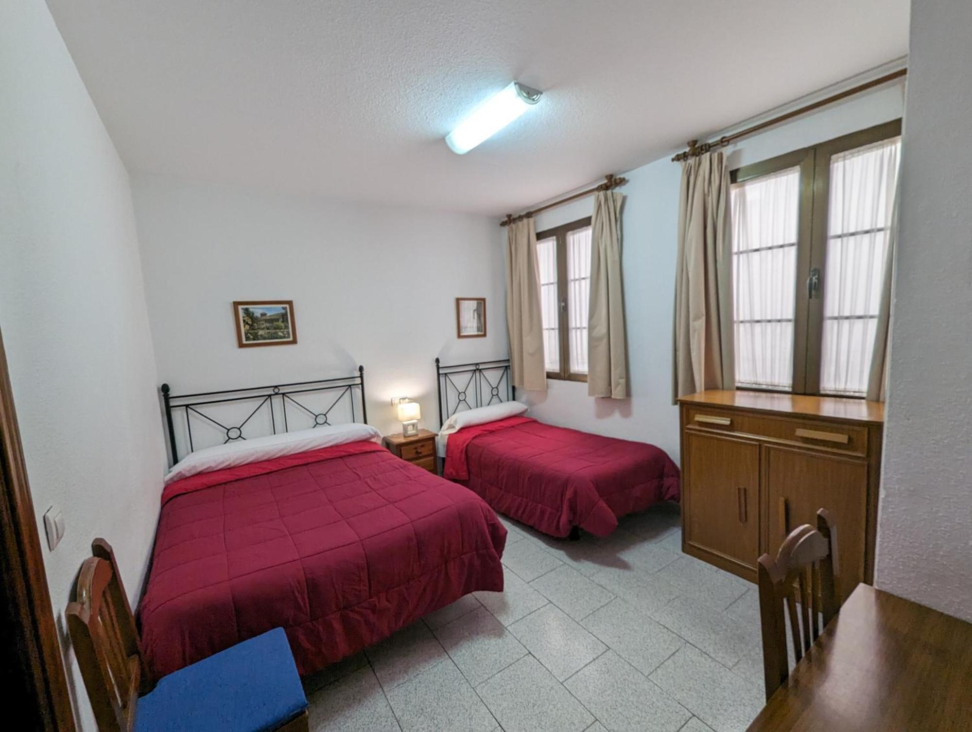 Triple Room Private Bathroom